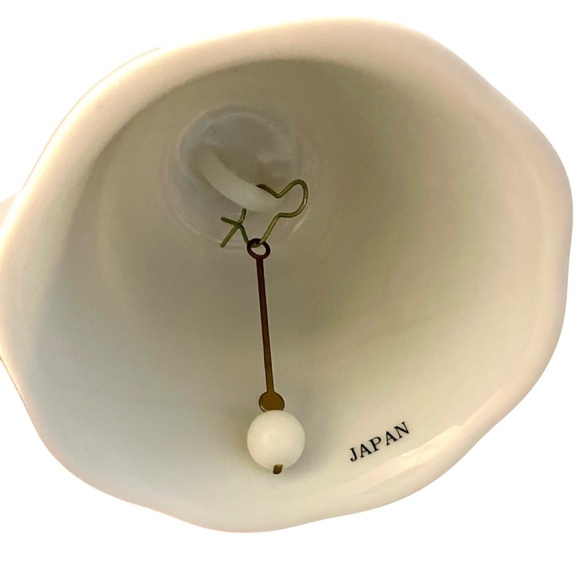 Vintage Porcelain Dinner Bell Holly Leaves & Berries Christmas Decor Japan - Picture 4 of 5